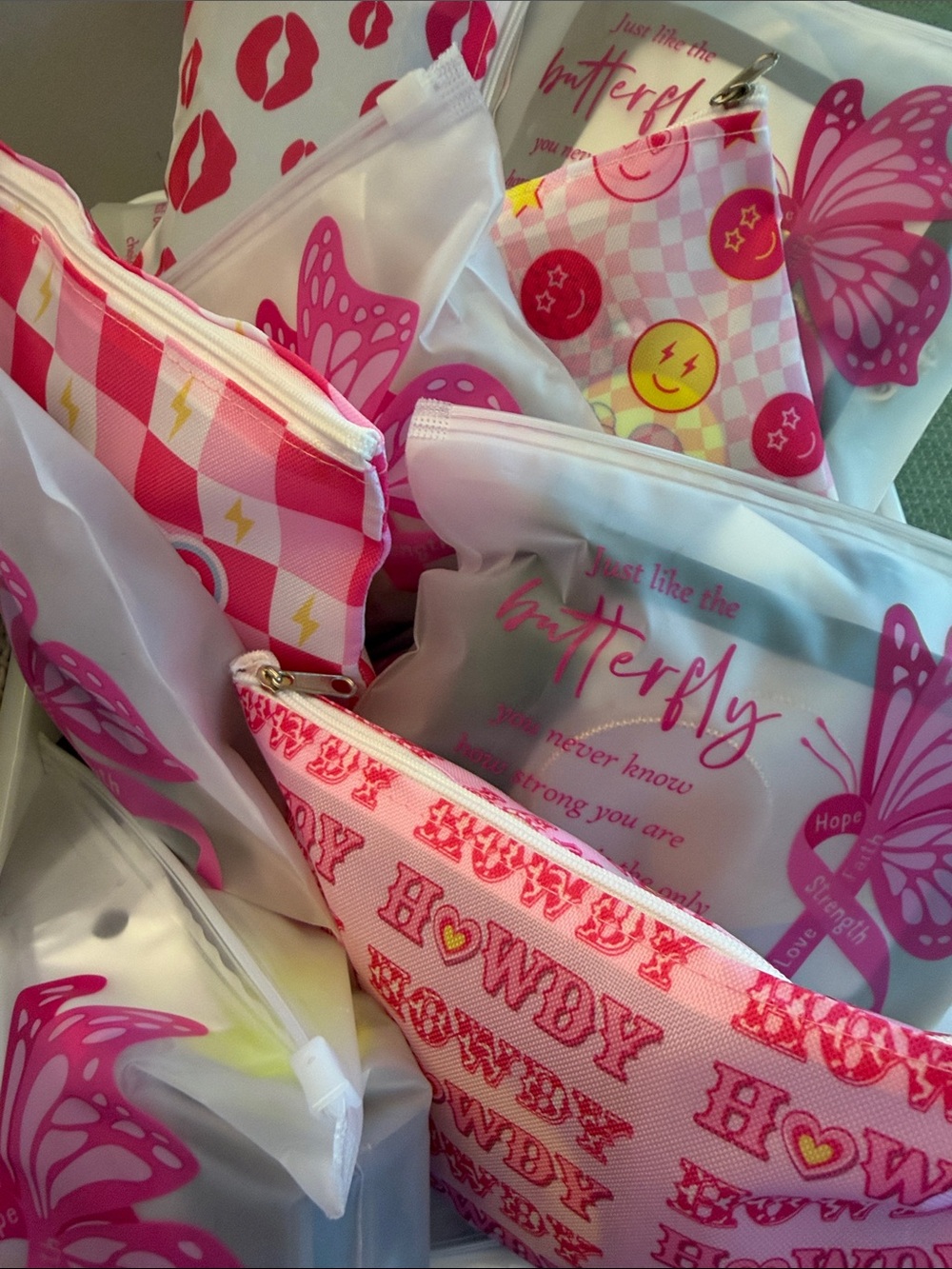 Stuffed Surprise Bags! Jewelry and Accessories ALL BRAND NEW ITEMS - Picture 2 of 4